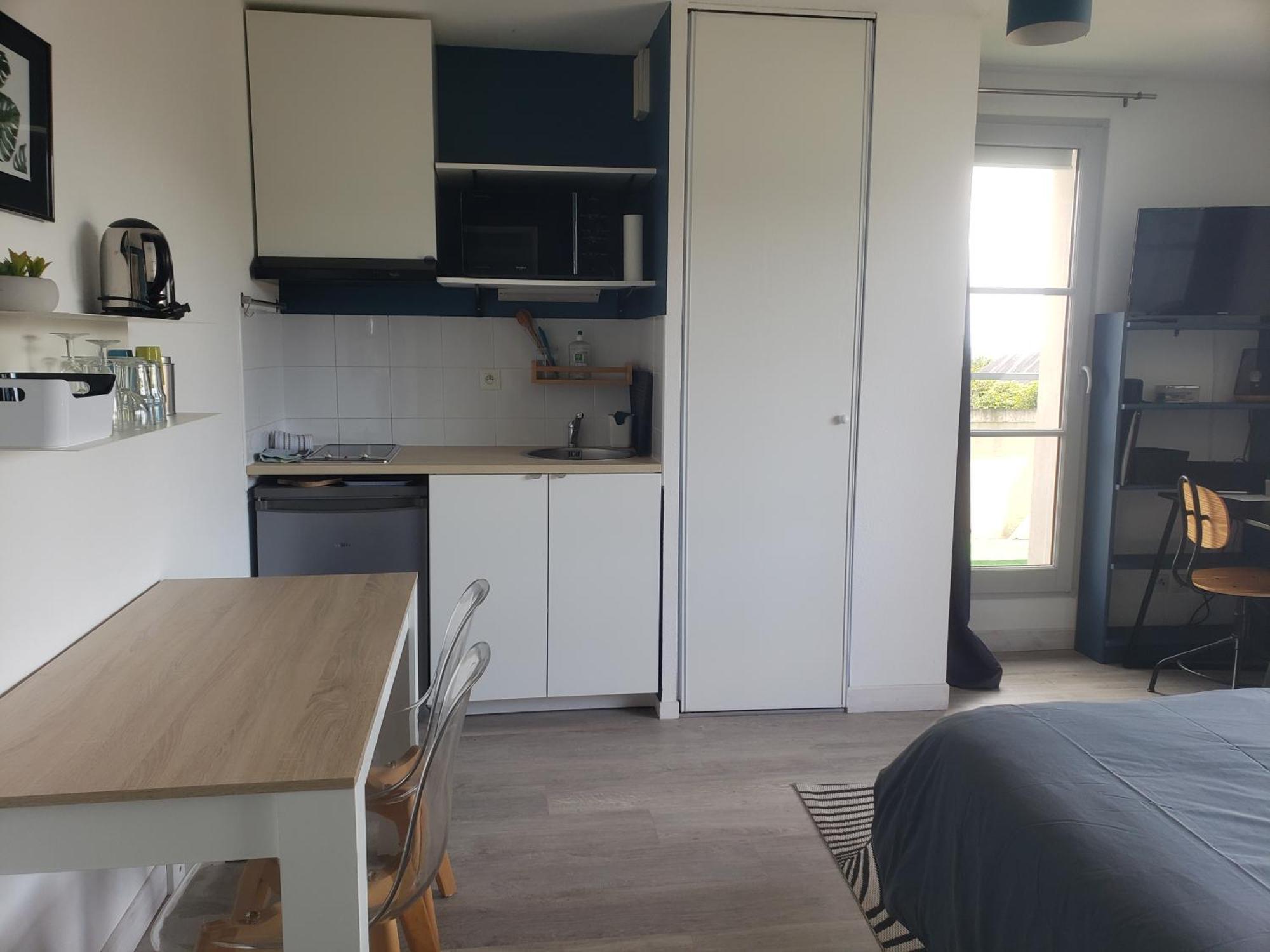 Le Vinci Studio Tout Confort Proche Centre Ville Avec Terrasse Et Parking Blois Eksteriør bilde